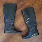 Frye  Black Chic Feminine Edgy Streetwear Retro Leather Knee-High Boots Size 7.5 Photo 0