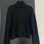 H&M NWT  Black Ribbed Sweater Photo 3