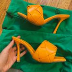Bottega Veneta NWOT Tangerine Orange intrecchiato Lido sandals Size 38 Photo 8