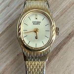 Citizen  Ladies Watch Vintage Gold Tone Bracelet, Dial, Hands,  Markers Photo 1