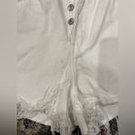 Levi's Levi’s Size 28 Raw Hem White Ribcage Shorts Photo 2