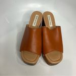 Chelsea and Violet tan leather & wood clog Sandals women’s size 8.5 trendy casual Photo 3
