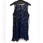 Vince Camuto  Lace Sheath‎ Dress size 8 Photo 1
