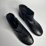Walking Cradles Ezra Booties in Black Leather (Wide) Size 6 Photo 6