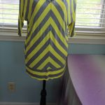 New York & Co. Neck Dressy Yellow Grey Stripe Tee Top Sz Med Photo 5