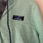 L.L. Bean Women’s Small Hooded Sweatshirt Soft Cotton Rugby Hiking Casual Green Photo 4