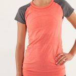 Lululemon Swiftly Tech Short Sleeve 2.0 Size 12 Photo 0