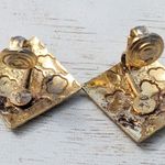 Vintage Clip On Earrings Photo 2