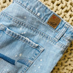 American Eagle Mid Rise Cut Off Raw Hem Short Distressed Bleached Tie Dye Size 6 Photo 2