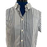 J.Crew Classic Collared Short Sleeve Button Up Size S Preppy Casual Minimalist Photo 1