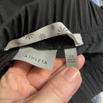 Athleta Aspire Ankle Pants Womens Size 14 Black Zip Pocket Ruched Leg Photo 6