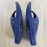 OOFOS Women Deep Blue Flip Photo 2