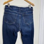 Old Navy  Rockstar Super Skinny High Rise Women’s Size 14 Medium Wash 28” Inseam Photo 4