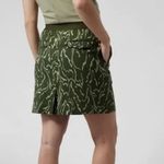 Athleta  Vienna Cargo Skort Voyage Eucalyptus Olive Size 0‎ Photo 4
