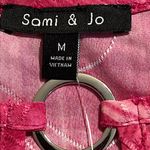 Sami & Jo  size medium womens fuchsia short sleeve blouse lightweight stretchy Photo 7