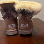 UGG  Mini Brigette Bow Chestnut Boots SZ 8 Photo 2