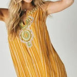 Davi & Dani  Womens Tank‎ Size Medium Mustard Striped Embroidered Boho Top NEW Photo 0