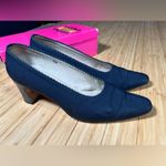 Vaneli Womens Dress Shoes Size 10M Navy Pump Fabric Upper Used Blue Photo 2