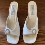Touch Ups Ivory  Wedding Shoes 6M Buckle And Rhinestones. Photo 2
