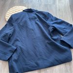 Madewell  The Dorset Crop Blazer‎ in Easygoing Crepe Navy Photo 8