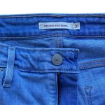 Levi's  721 High Rise Skinny Jean Womens Sz 31 Distressed Light Wash Classic Photo 2
