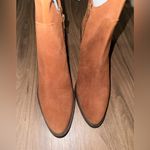Seychelles NWOB/ Pretty Little Bird Suede Boot Women's size 9 in Cognac Photo 3