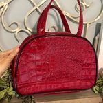 Red Travel Cosmetic Bag Alligator Skin Look Makeup Purse Photo 1