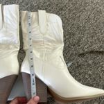 Oasis NIB  Society White Western Cowgirl Boots Sz 7.5 Photo 3