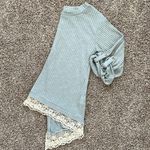 Lily Star | gray ribbed top size small Photo 13