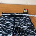 Nike Relay tight fit crop dri fit workout pants Photo 8