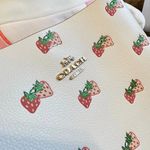 Coach NWT Mollie Bucket Bag in strawberry print cb601 Photo 1
