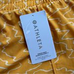 Athleta  Printed Mesh Racer Run Short 4” Inseam Gold Size 3X Lined NWT Photo 4