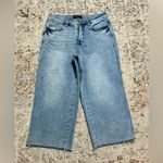 Judy Blue   Mid Rise Tummy Control Top Wide Leg
Crop Jeans with Raw Hem size 16W Photo 2