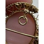 Victorian cameo brooch 10K gold left facing Photo 6