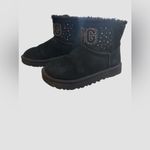  Women's Classic Ugg Gem Mini black Size US 6 Photo 1