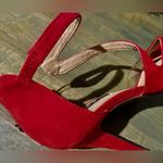 Parker & Sky EUC Women’s Strappy Red Velvet 4” Stilettos Size: 7 M Photo 6