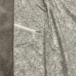 Athleta NWOT Venture Printed Pants Women's Size 26 Gray Lightweight Stretch Photo 2