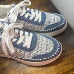 Universal Threads  Blue And White Sneakers Size 9.5 Photo 2