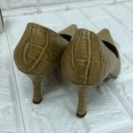 Amanda Smith  RIO camel‎ leather mustard faux crocodile pointy heels size 8 Photo 3