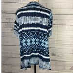 Catherines  Tee Shirt Womens 0X 14/16 Short Sleeves Geometric Cut Out Neck Photo 3