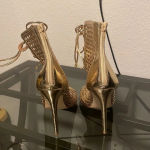 Shoe Dazzle Gold Lace Up Heels Size 9.5 Photo 3