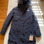 The North Face Black Parka Photo 0