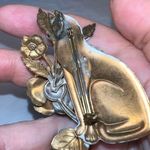 Vintage Painted Metal and Rhinestone White Cat and Flower Pin White Photo 6