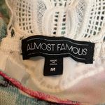 Almost Famous  Floral Knit Back Tie Split Back Top w/ Lace Detail Size M Photo 5