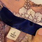 Blue Rain  floral top L Photo 2