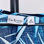 kim rogers Curvy 3X top with a blue leaf pattern and cinched short sleeves Photo 4
