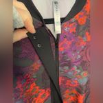 Fabletics  Size Small Ithaca Floral Bomber Jacket Limited Edition Romantic Print Photo 4