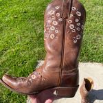 Shyanne Cowboy Boots Photo 3