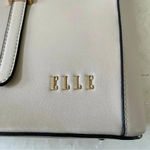 Elle Shoulder Bag Two Way Crossbody Bag Beige Khaki Photo 12