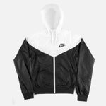 Nike Windbreaker Jacket Photo 0